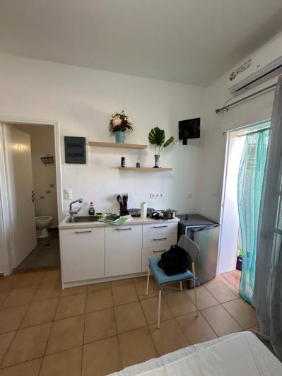 Image No.11-Studio for sale