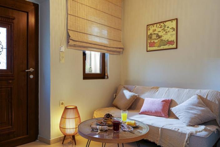 Image No.20-1 Bed Maisonette for sale