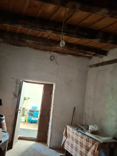 Image No.7-1 Bed House for sale