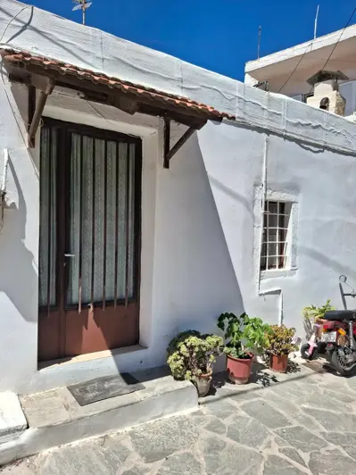 Image No.14-1 Bed House for sale