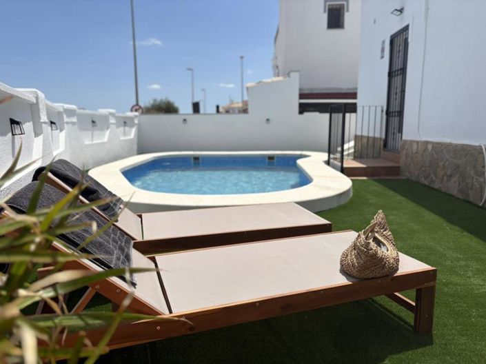 Image No.11-3 Bed Villa for sale