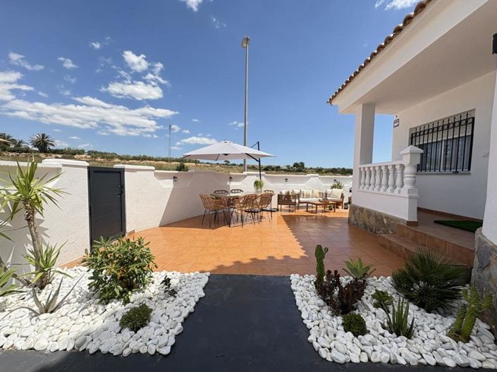 Image No.3-3 Bed Villa for sale