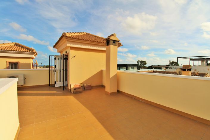 Image No.25-3 Bed Villa for sale