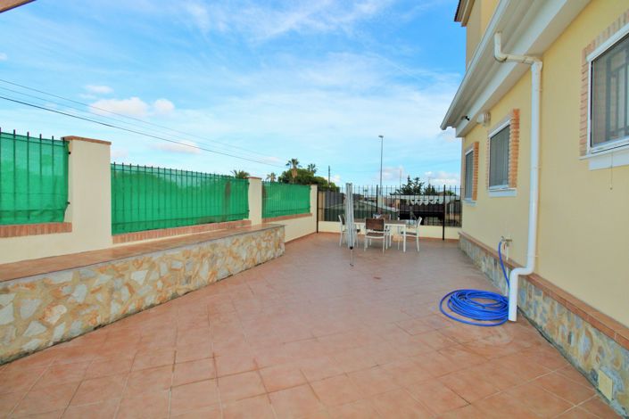 Image No.28-3 Bed Villa for sale