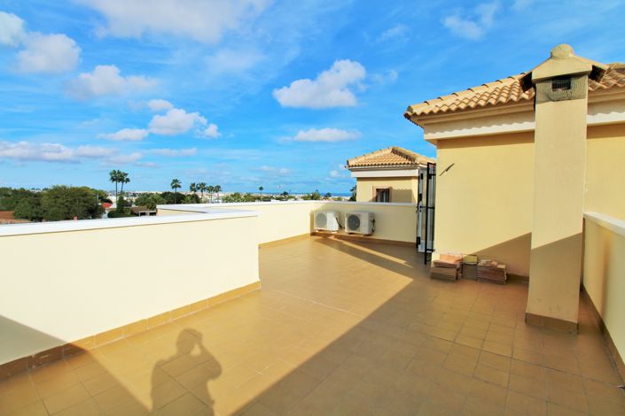 Image No.4-3 Bed Villa for sale