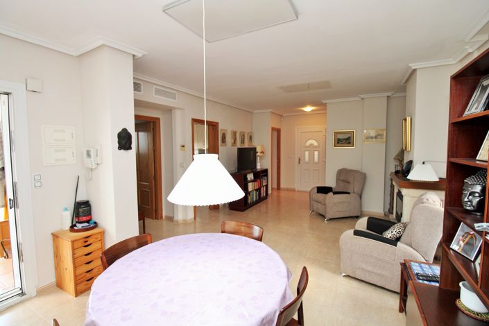 Image No.9-3 Bed Villa for sale