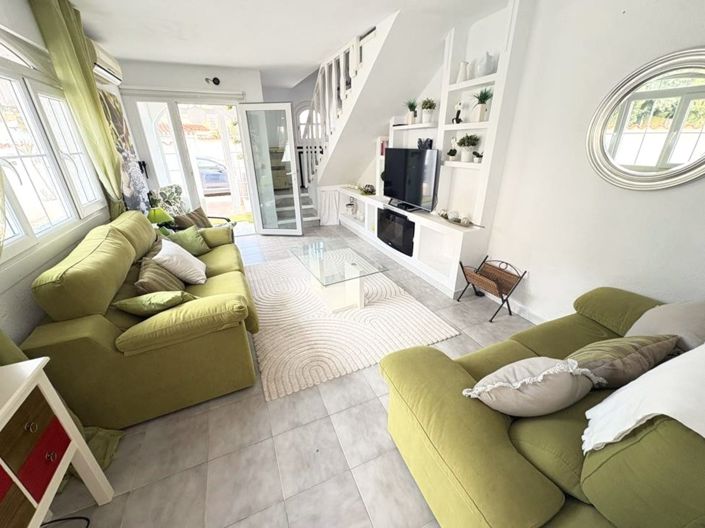 Image No.10-2 Bed Townhouse for sale