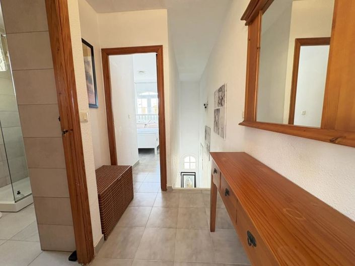 Image No.18-2 Bed Townhouse for sale