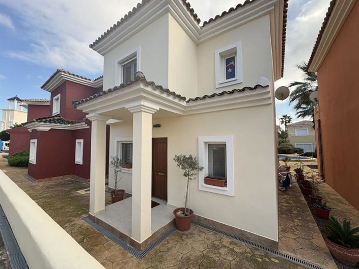 Image No.5-2 Bed Villa for sale