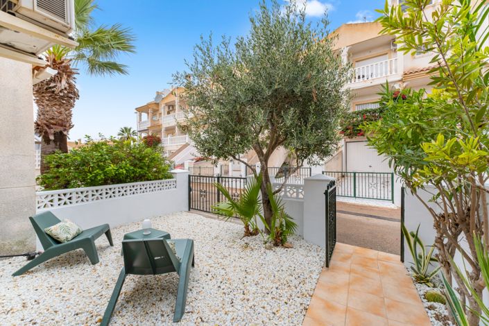 Image No.5-2 Bed Property for sale