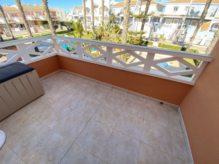Image No.20-3 Bed House for sale
