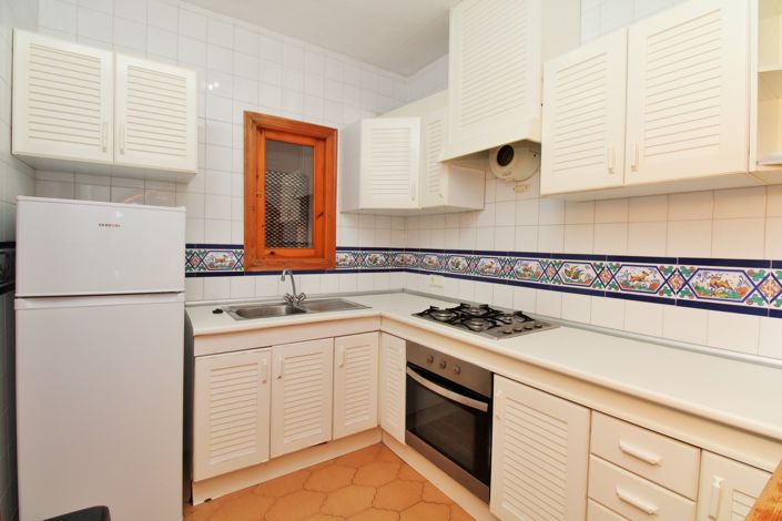 Image No.8-2 Bed Apartment for sale