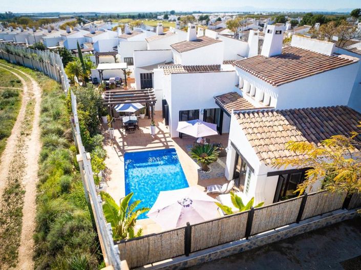 Image No.15-3 Bed Villa for sale