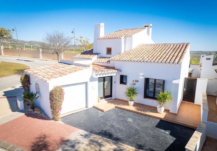 Image No.19-3 Bed Villa for sale