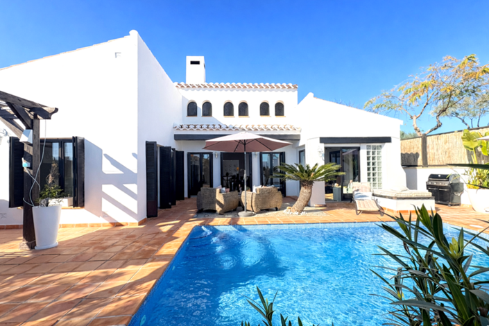 Image No.2-3 Bed Villa for sale