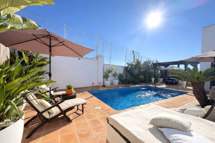 Image No.8-3 Bed Villa for sale