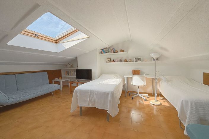 Image No.15-Maison de ville de 5 chambres à vendre à Puig