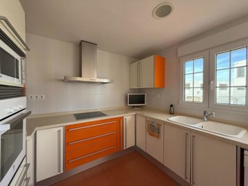 7342592014883564foto747129