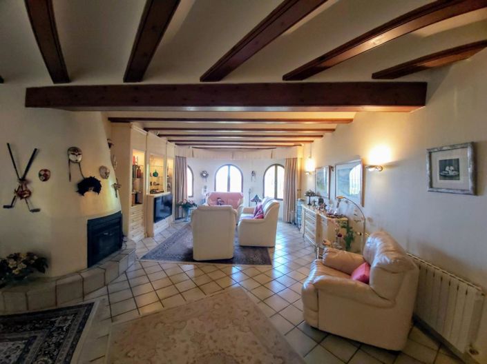 Image No.6-4 Bed Townhouse for sale