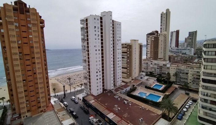 Image No.6-3 Bed Flat for sale