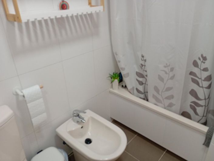 Image No.12-2 Bed Apartment for sale