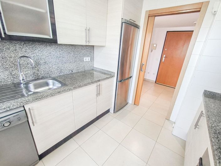 Image No.8-2 Bed Apartment for sale