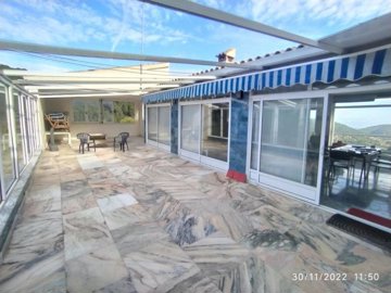 7342592015040394foto430931