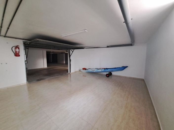 Image No.10-4 Bed Townhouse for sale