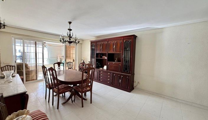 Image No.3-3 Bed Apartment for sale