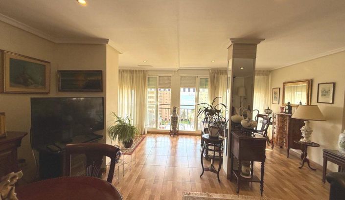 Image No.4-2 Bed Apartment for sale