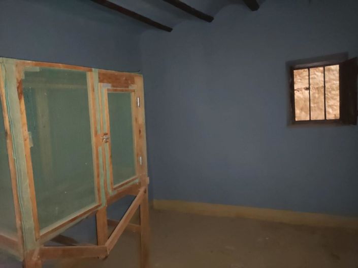 Image No.11-6 Bed Townhouse for sale