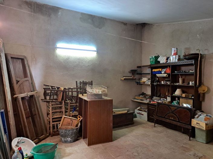 Image No.12-4 Bed Townhouse for sale