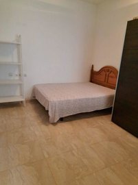 7342592015131627foto219095