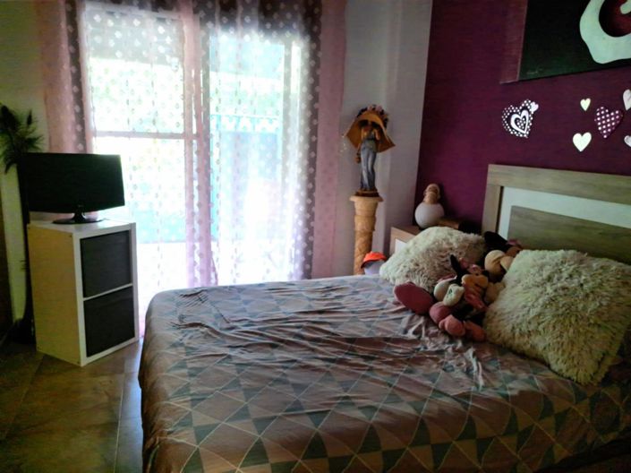 Image No.16-3 Bed Flat for sale