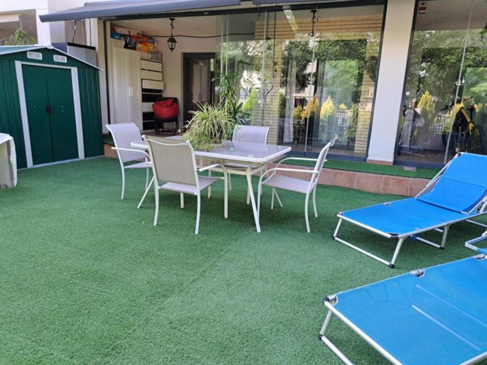 Image No.17-3 Bed Flat for sale