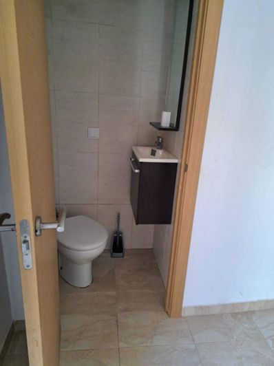 Image No.17-3 Bed Townhouse for sale