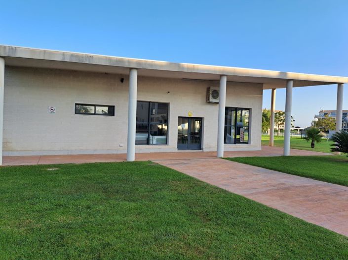 Image No.4-2 Bed Flat for sale