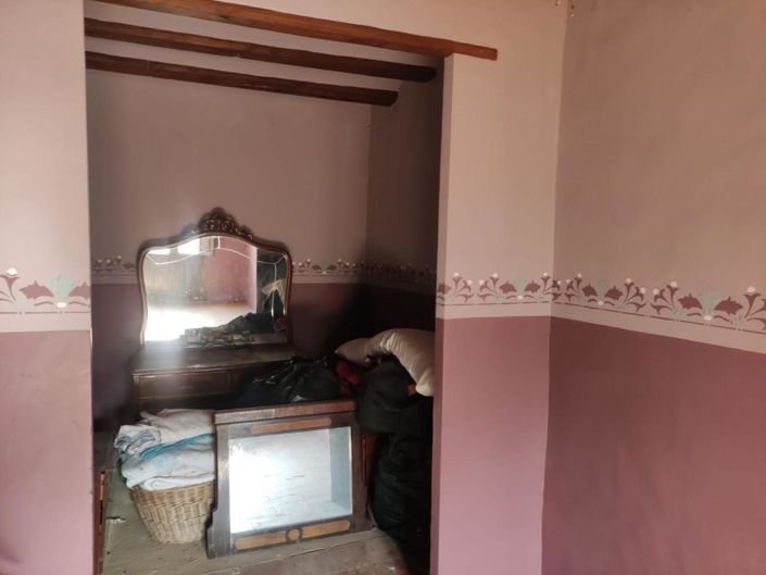 Image No.6-6 Bed Townhouse for sale