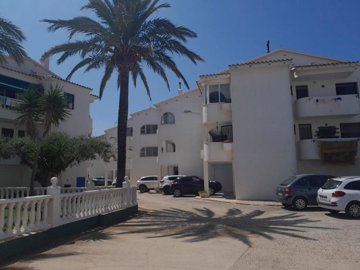 7342592015177891foto611471