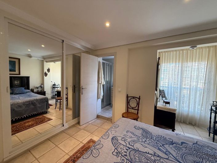 Image No.15-2 Bed Apartment for sale