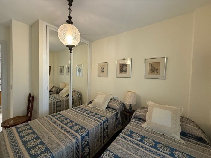 Image No.16-2 Bed Apartment for sale