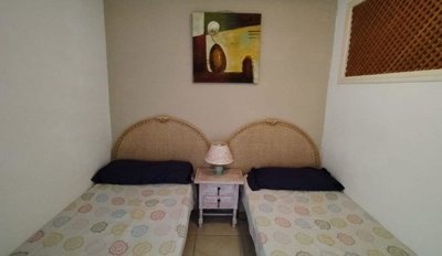 7342592015200489foto755402