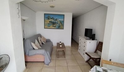7342592015200489foto817616