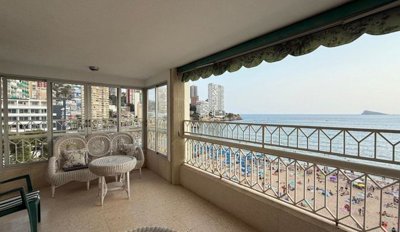 7342592015200488foto526697