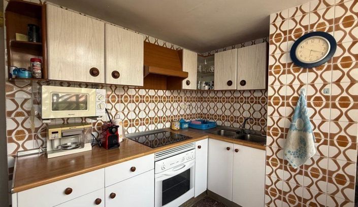 Image No.9-3 Bed Apartment for sale