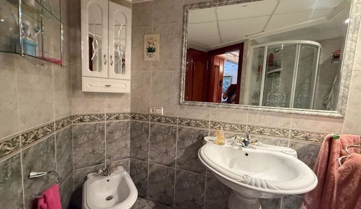 Image No.18-2 Bed Apartment for sale