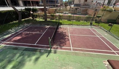 7342592015200474foto821763