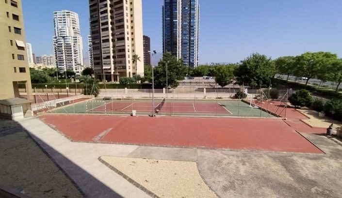 Image No.20-3 Bed Apartment for sale