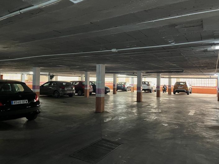 Image No.18-2 Bed Apartment for sale