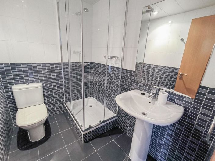 Image No.14-2 Bed Apartment for sale